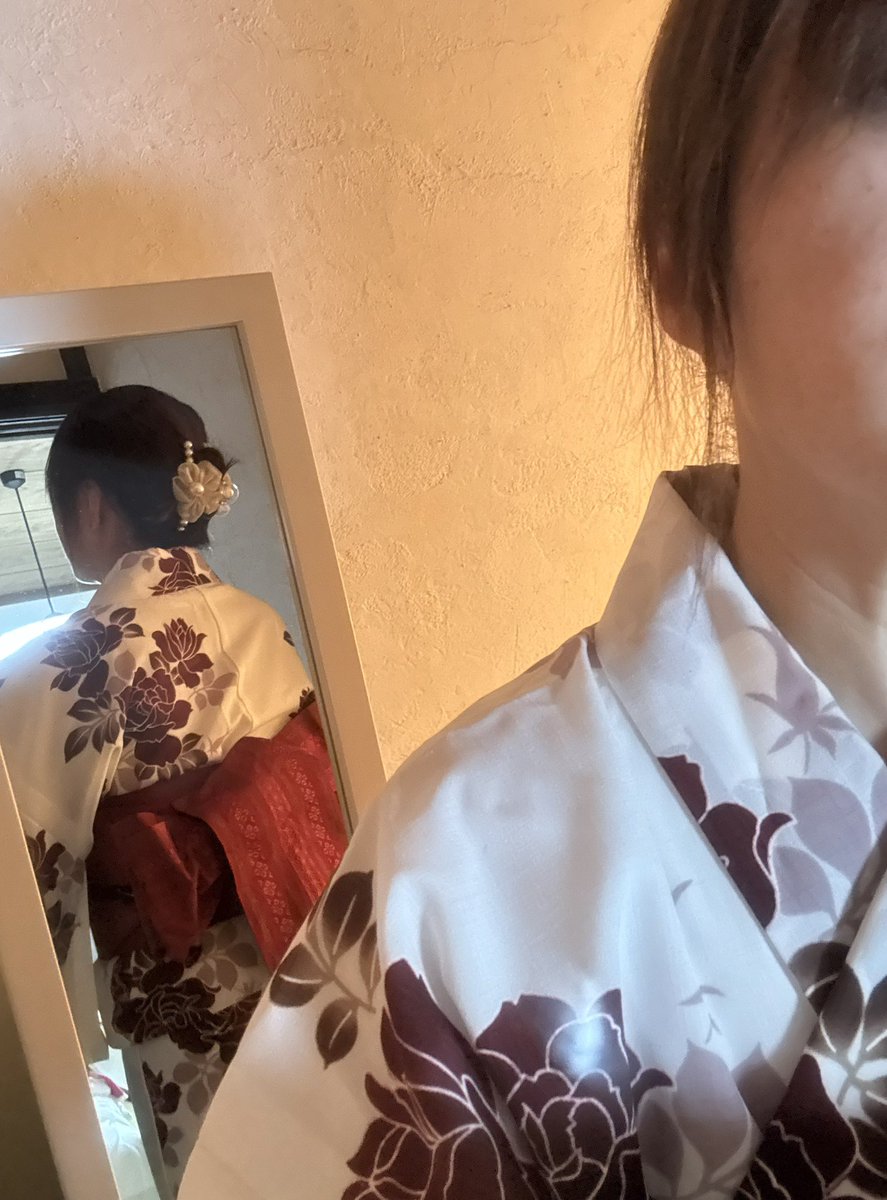 mikity_777's tweet photo. とりあえず今年最後の浴衣着てお出かけしてみた笑 https://t.co/fBOJDgNZFf