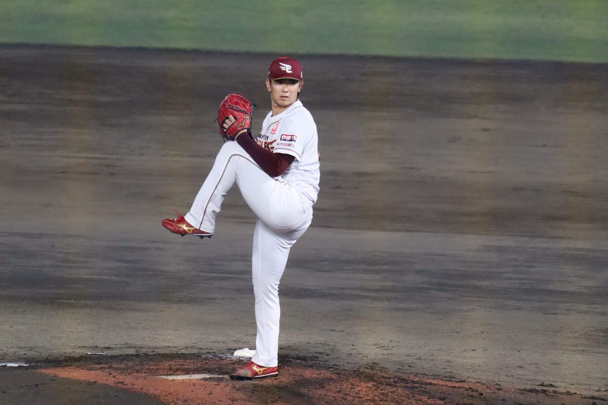 kj_baseball2026's tweet photo. 凱旋勝利おめでとう🎉

#伊藤樹
#rakuteneagles https://t.co/ZILakttiwJ