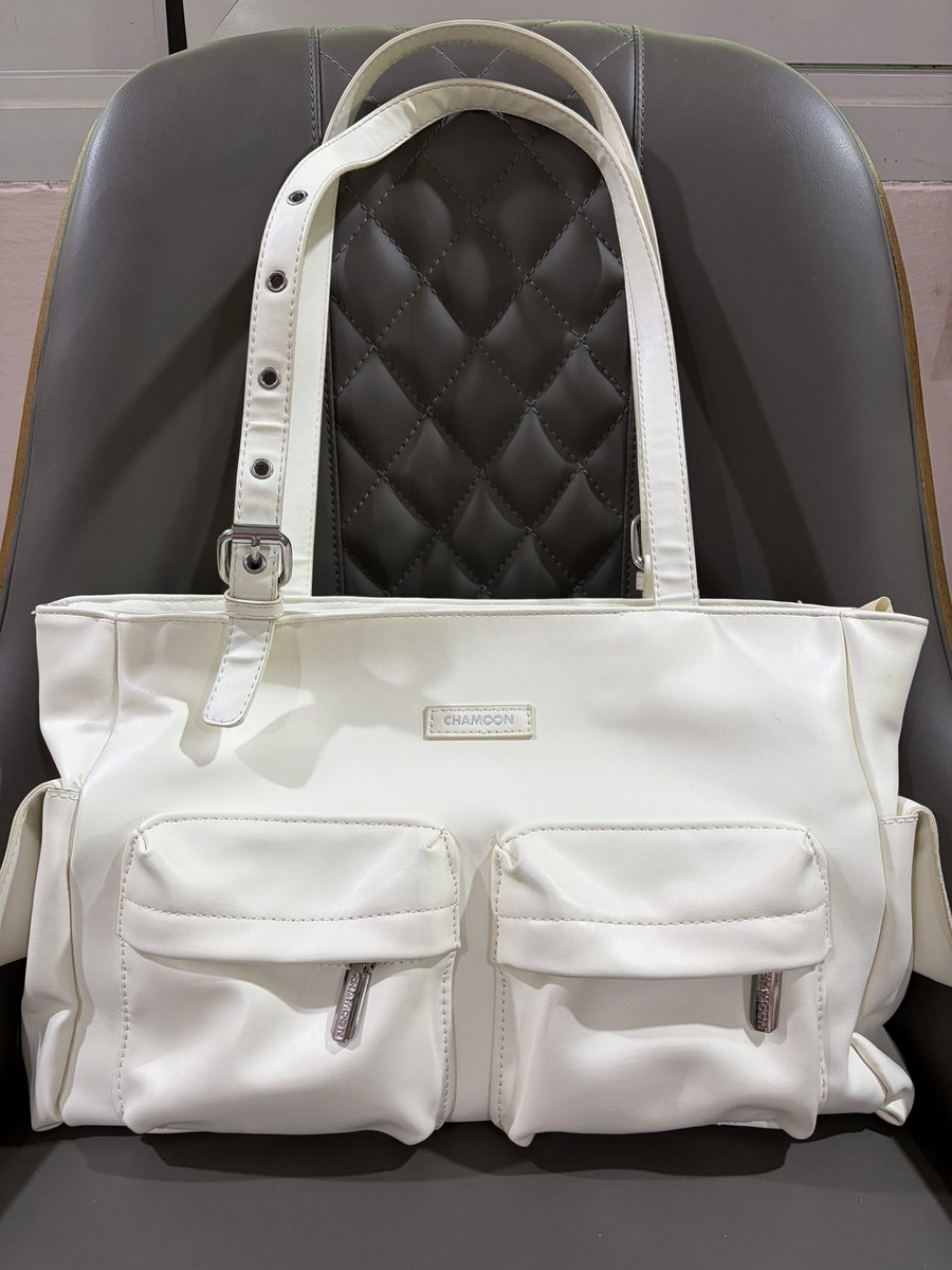 ccallmeeaaa's tweet photo. 💼 ส่งต่อค่า ใช้น้อยมากก ทุกใบสวยกริบ ใช้ต่อได้ยาวๆคับ

📮 ส่งฟรี

1. Chuushop 250
2. Mossdoom 180
3. Chamoon 230
4. Bostanten 200
 
สนใจ dm เท่านั้น ไม่ติดต่อทางไลน์ค่ะ

#ส่งต่อ #ส่งต่อกระเป๋า #กระเป๋ามือสอง #กระเป๋ามือ2 #โล๊ะตู้เสื้อผ้า #มือสอง #มือ2 https://t.co/NXMyxH7h5L