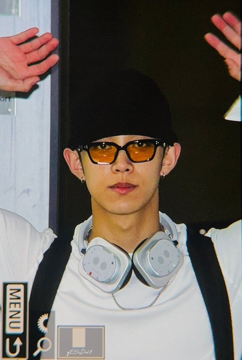 lowyulr_'s tweet photo. 260901 ICN 🛫

#LNGSHOT #롱샷 
#RYUL  #김률 https://t.co/1yhgZvg5Tb