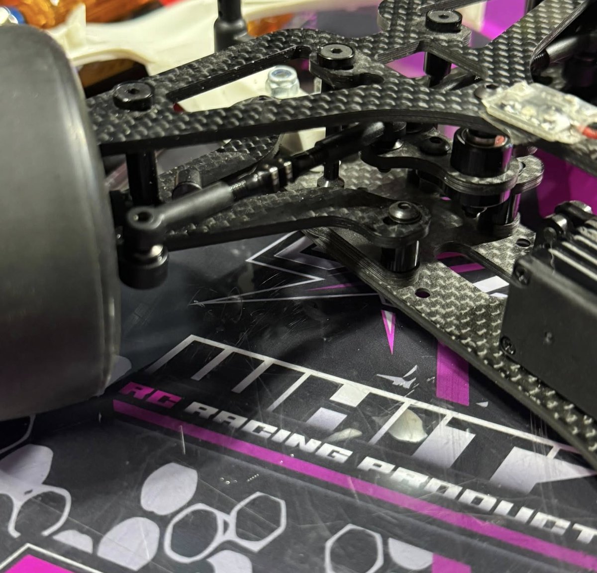 AliceStire's tweet photo. Got the F1 car ready to race on pavement tomorrow, fitted with Whitz Racing turnbuckles. Also dusted off a Tamiya car for some brushed touring action. https://t.co/qp0yzvYCi8