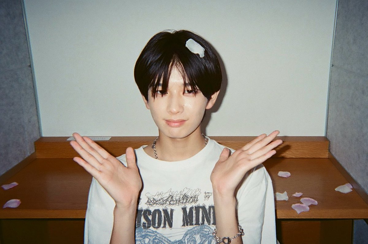 voksydays's tweet photo. ［ #ボクシダイ の日々 ］

#田村颯大
撮影のオフショット 
-
#ボクひび #VOKSYDAYS https://t.co/hjKJTogvpP