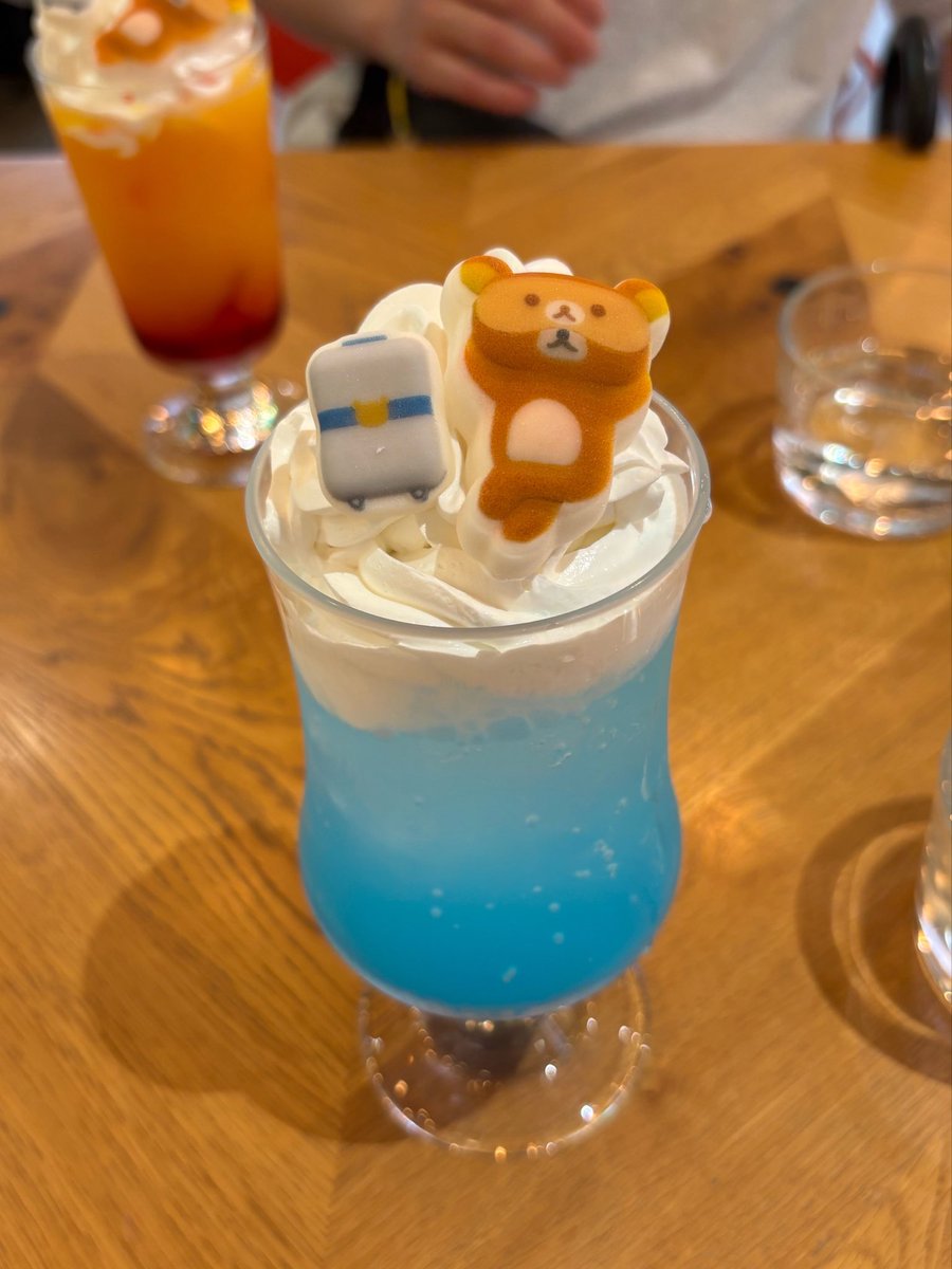 pyonta831's tweet photo. マクマクミラクルワンダーランドの帰りにコラボカフェ🍰
#ブランチカフェ
#リラックマカフェ
#リラックマ https://t.co/u7Yc1IsjHu