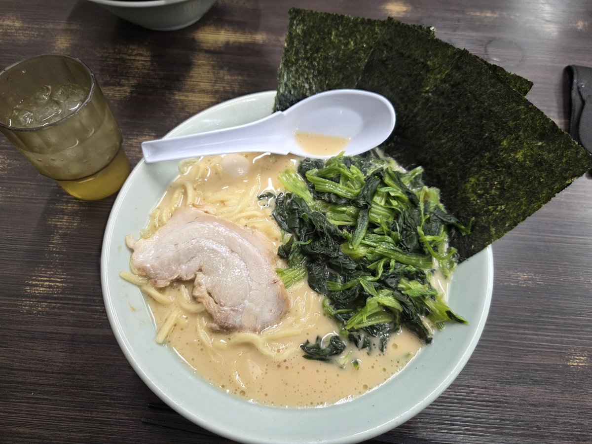 Ruby_koki0921's tweet photo. @Arima_x_x_ はい！美味しいご飯とスイーツ！ https://t.co/Z0AXKE5whS