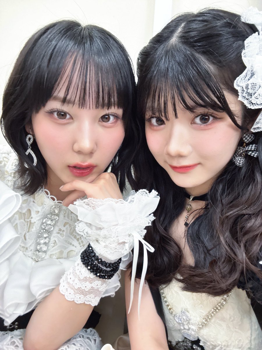 PIKA_CAME's tweet photo. えばみふさいこー！😭

#juicejuice #えばみふ💛❤️ https://t.co/VRgYHkcD5E