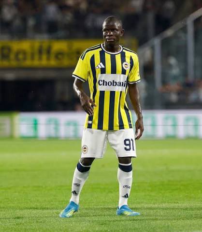 FenerSports_tr1's tweet photo. Yapılan planlamaya göre bu oyuncuların 70 maçı eksiksiz tamamlaması lazım. https://t.co/rInlcujQBR