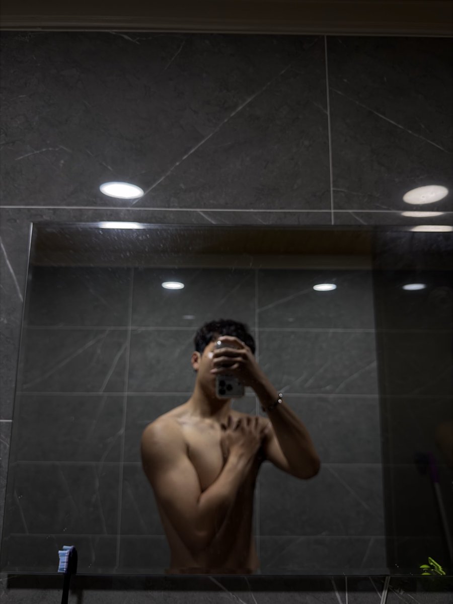 scukk_'s tweet photo. 🌧️ https://t.co/Fp1bNAWWmH