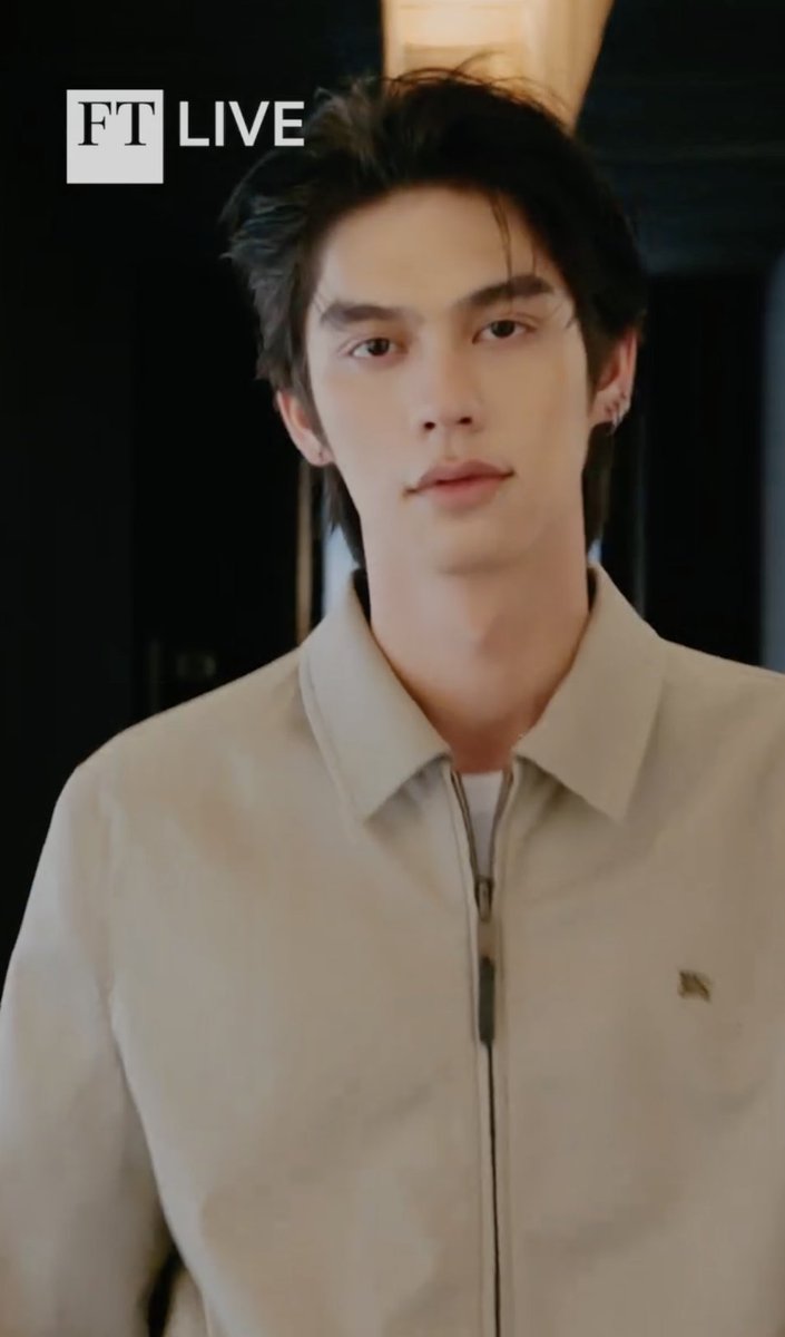 R41nb0w26's tweet photo. Bright is super handsome in HD ❤️‍🔥
His aura just hits different, so cool!

Business of Luxury Summit — Asia Edition

IG financialtimeslive, cloud9.ent.official
#bbrightvc @bbrightvc https://t.co/JBL25c99px