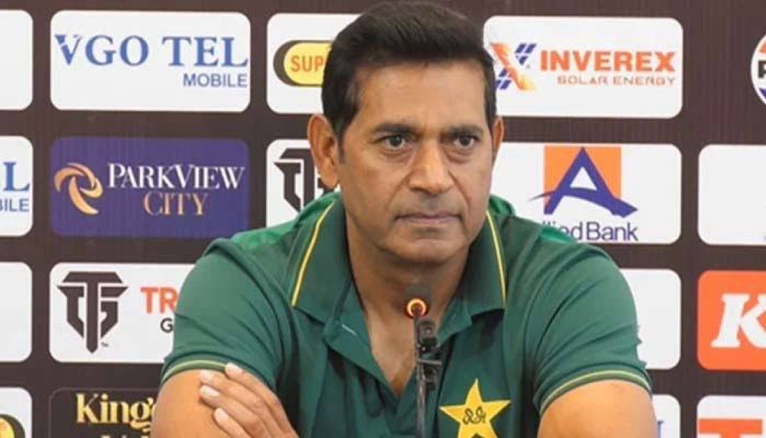 Shine__Stine's tweet photo. عاقب جاوید کا بدترین کارکردگی پر شرمندگی کے باعث استعفی دینے کی خبروں میں کوئی صداقت نہیں۔ وہ بدستور بے غیرتی پر ڈٹے ہوئے ہیں۔ 

پی سی بی اعلامیہ۔ 
@TheRealPCB https://t.co/bjuwBbTZUv