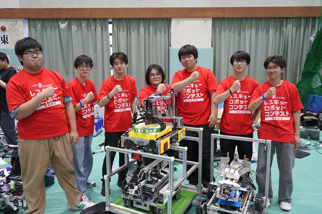 OIT_MONOLAB's tweet photo. 大阪工業大学MONOLAB. #ロボットプロジェクト と梅田プログラミングロボットプロジェクトが「#レスキューロボットコンテスト 2026」に出場し、各種賞を受賞しました！🤖🏆

 #大阪工業大学 
#oit 
#ものづくりセンター 
#MONOLAB 
#モノラボ https://t.co/jnHevdquCg