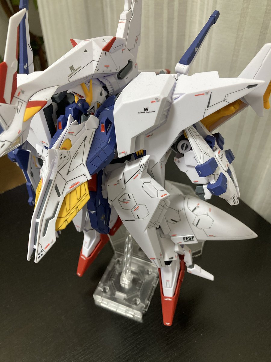 3chi4fst's tweet photo. ガンプラ制作記録🤖
ペーネロペー完成‼️
とにかく大きい💦
グラグラして怖い💦
置き場所がない💦どうしよう🥹
#ガンプラ #ガンプラ好きと繋がりたい https://t.co/su434IdZ4h