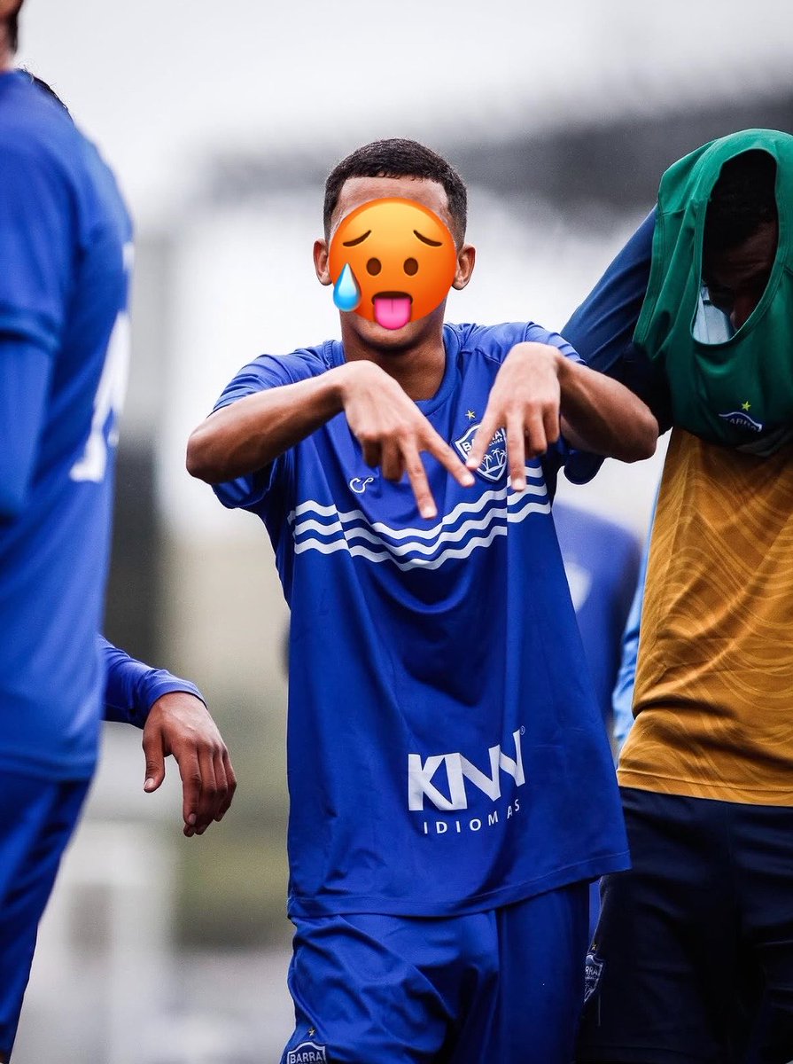 futeboldemacho_'s tweet photo. Eu amo quando a gente vê até o formato da cabeça! https://t.co/1KEIeDP9IK