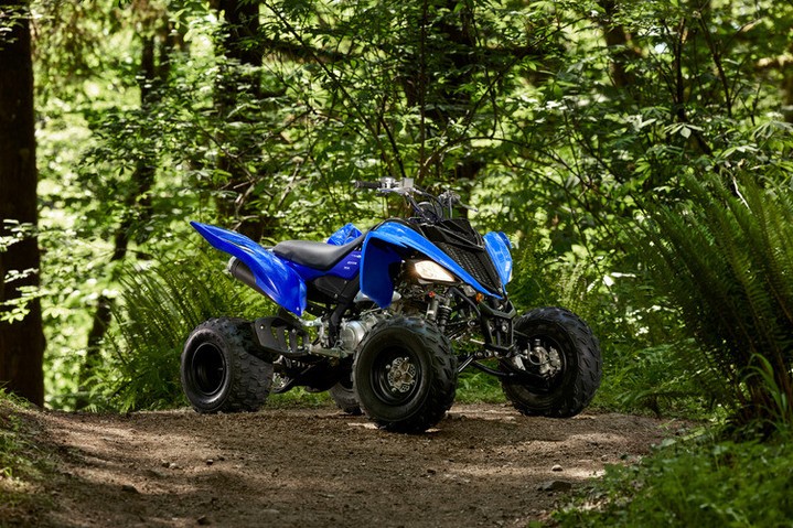 2375leidy's tweet photo. The Yamaha Raptor 700R needs no warm-up laps to prove why it owns its reputation on the trail. https://t.co/rogkc4A7yQ
