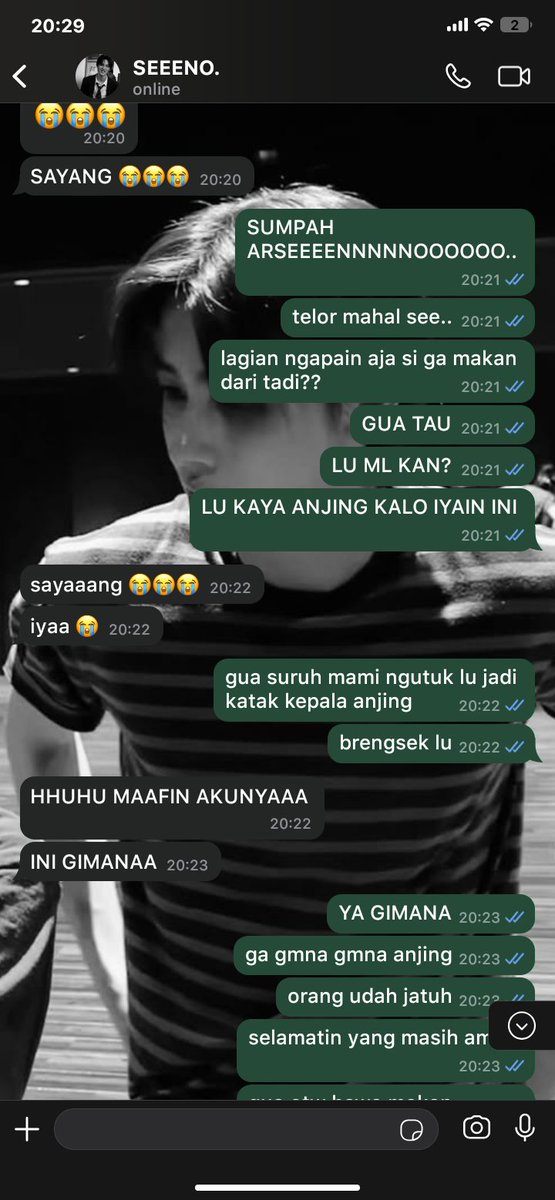 ppendekars's tweet photo. #hyeonkeon siapa inget seno kiko ¿? https://t.co/xoC7m5Tgjm