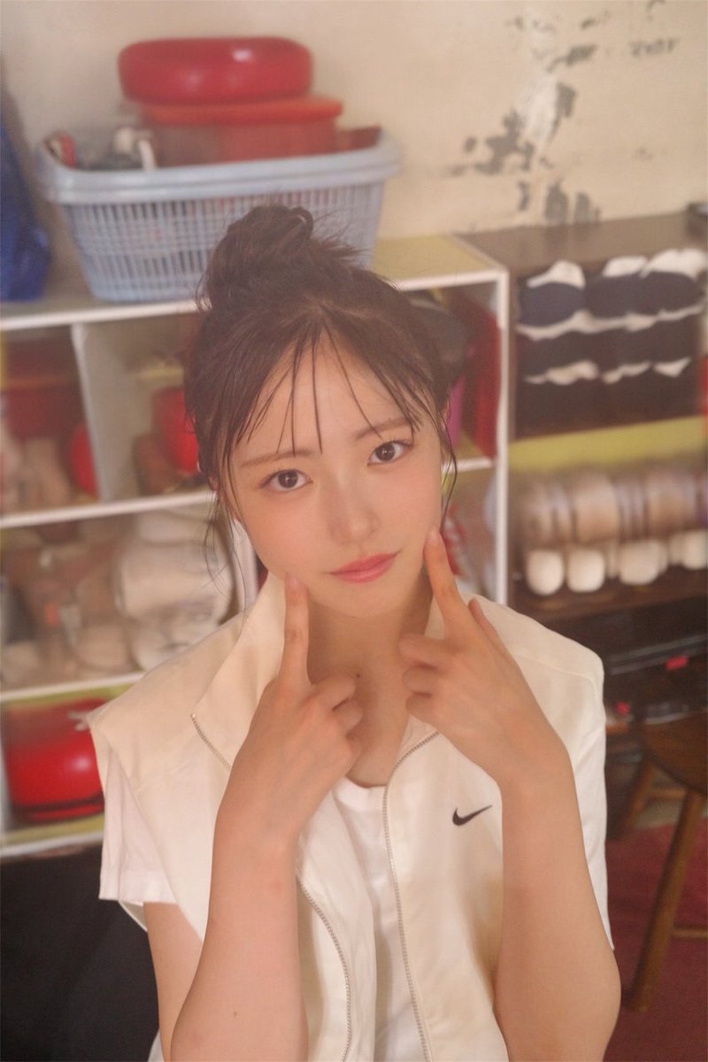hinatazaka46's tweet photo. 【ブログ更新☀️ 正源司陽子】 夏を、待っていました。正源司陽子 https://t.co/wZ70YuKGyZ #日向坂46 #正源司陽子 https://t.co/5HeLASnzPE