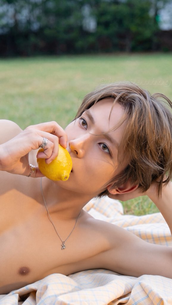 Hee9enhog's tweet photo. lemon drop
#nsfwtwt #evan #heeseung https://t.co/qNbQUySdRi