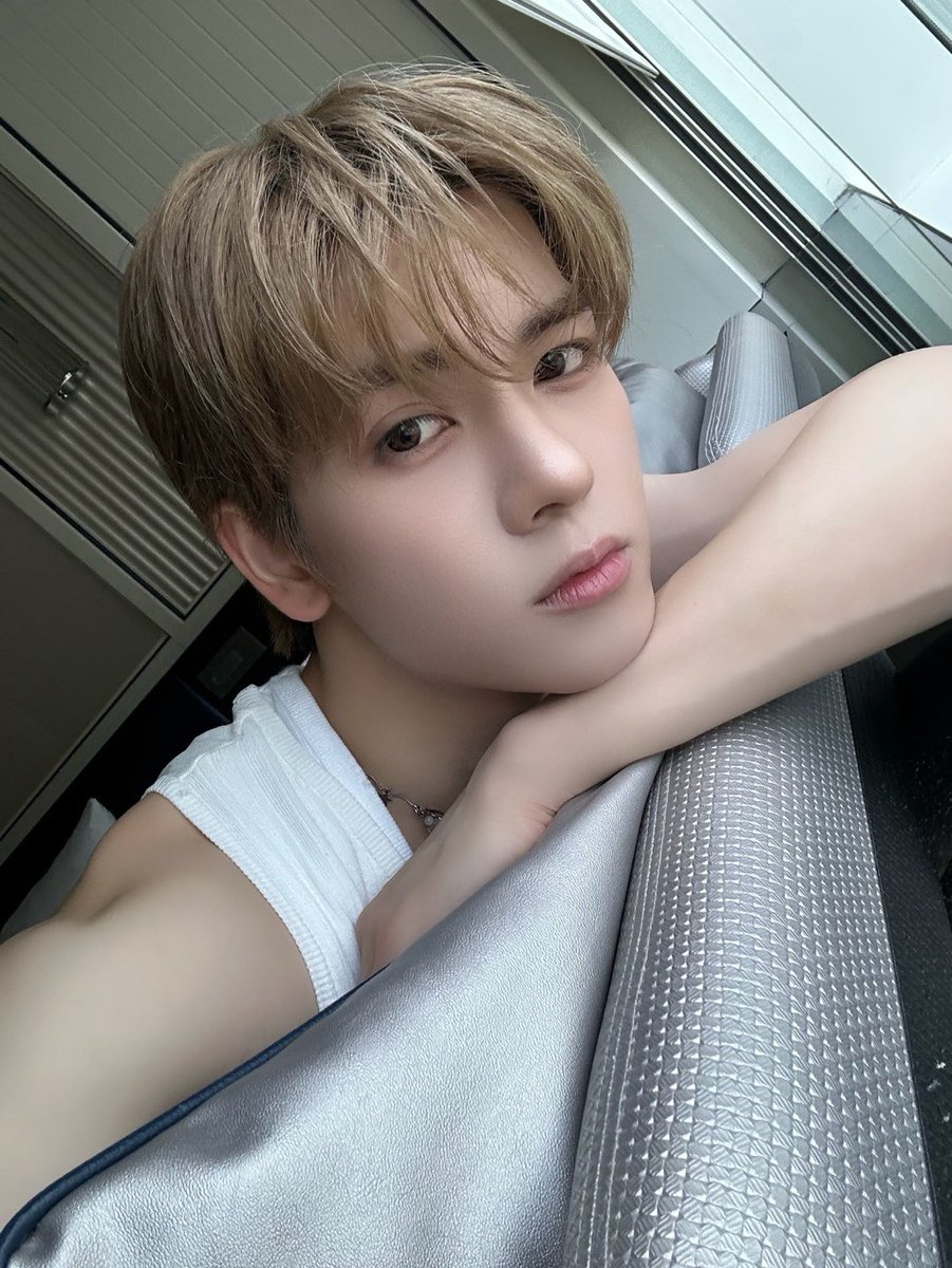POW_grid's tweet photo. [#YORCH]
🌇☀️🌞
#POW #파우 #요치 #Flavor #플레이버 https://t.co/bRCOJGXGLK