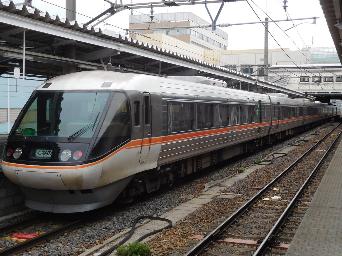 Railway223225's tweet photo. 2026.8/28(Fri)～30(Sun)
長野行程 Vol.02
・383系　しなの
・キハ110系「秋田リレー号」復刻塗装
・しなの鉄道SR1系
・しなの鉄道SR1系　しなのサンセット https://t.co/oDT5UMSb85
