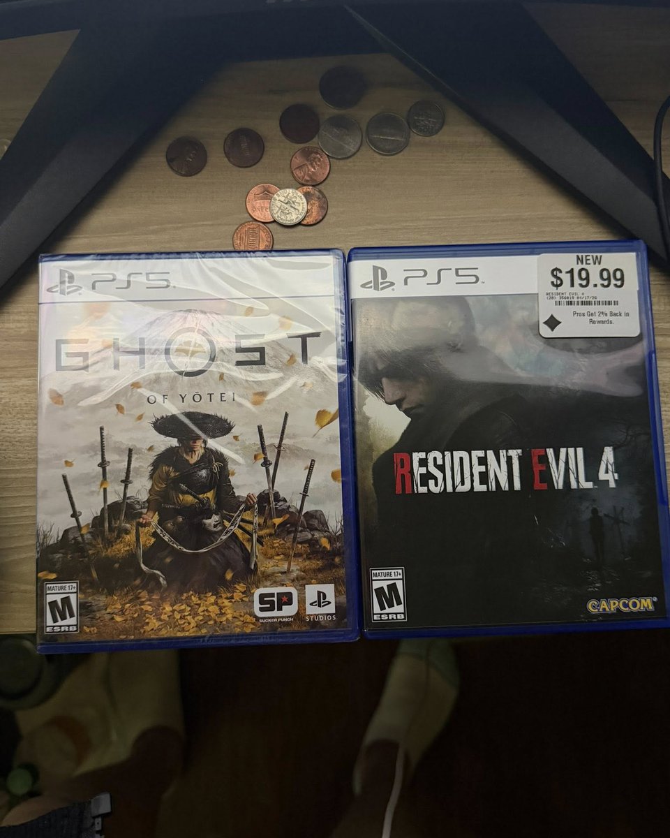 jasmundo's tweet photo. Picked up some new games this week, so I’m set for a while. Having a job means I can budget for what I need first, then slowly grab the things I want. https://t.co/9CE8152Hww