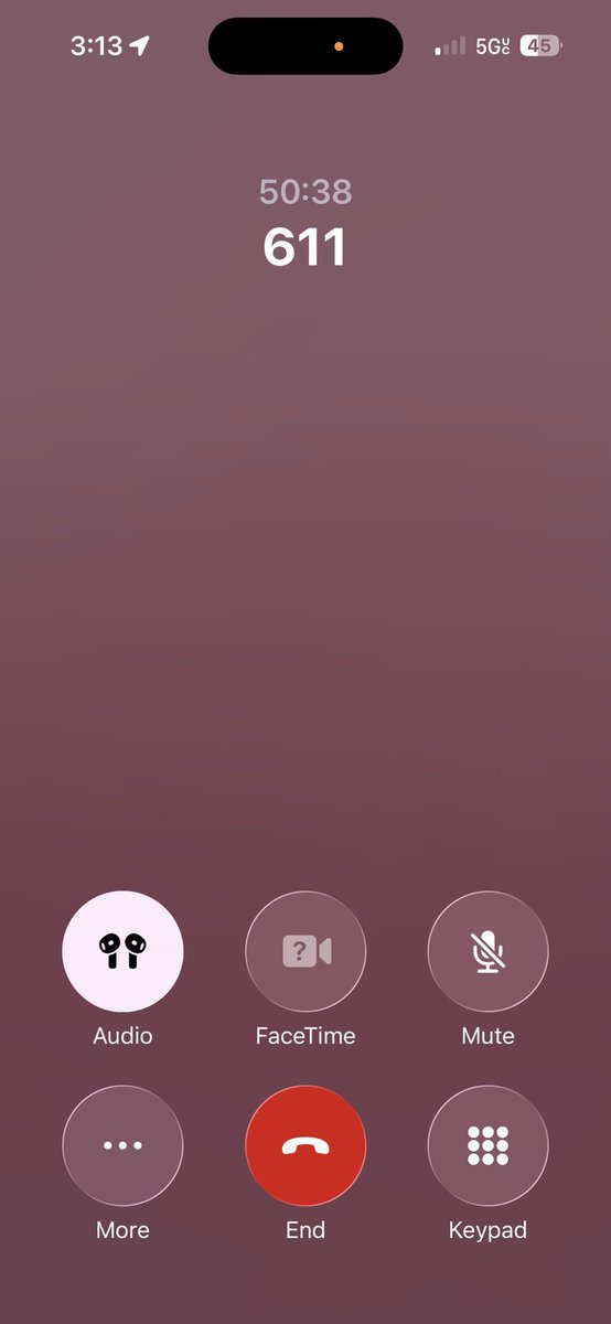 drugged_art's tweet photo. T-Mobile is absolutely horrible when it comes to customer service, having customers wait 50 minutes and never reached a representative is INSANE ! https://t.co/QiYxLzjpCF