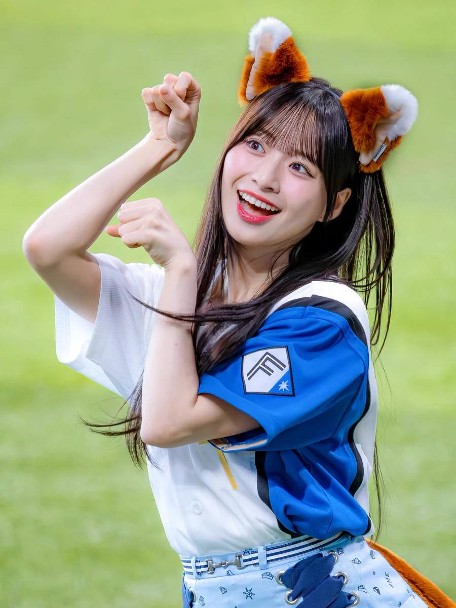 かずき na platformě X: „冨田菜々風ちゃんと同じく表情が豊かなきつね