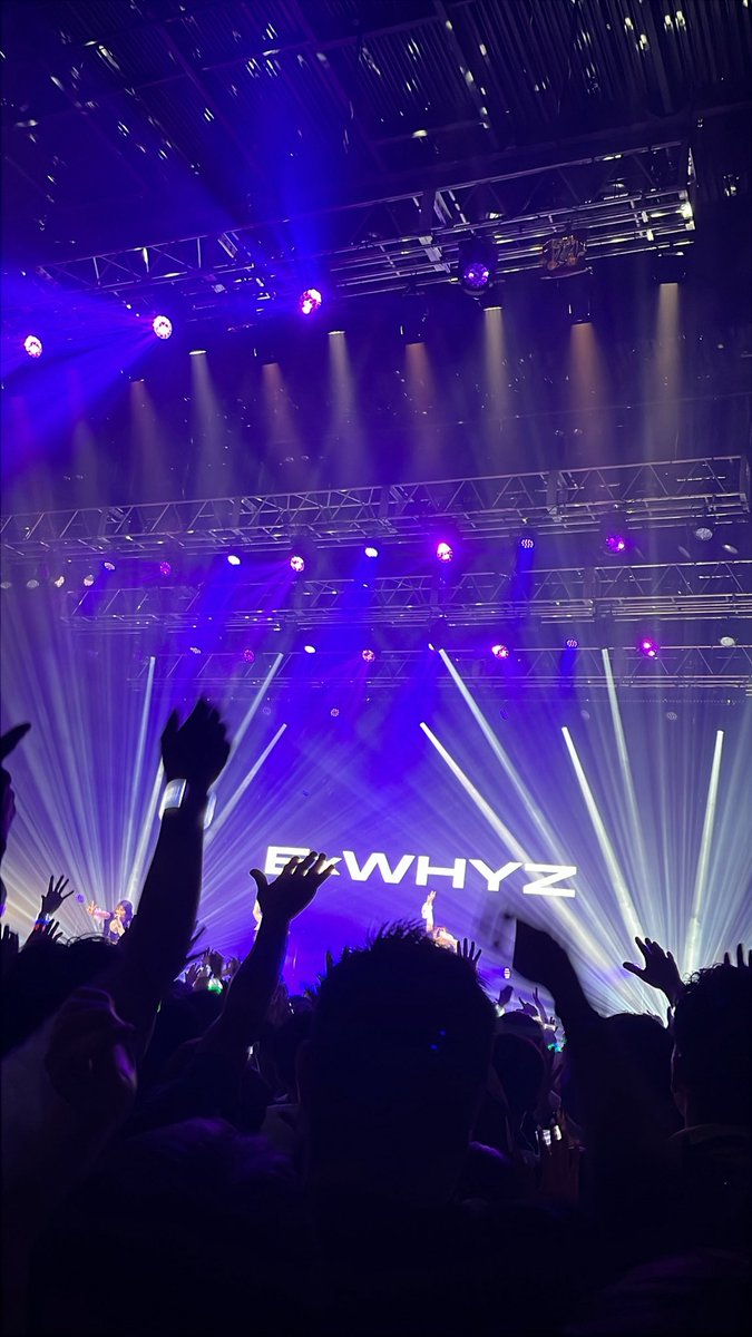 maruta_ku's tweet photo. ありがとうありがとうありがとう…
4人のアカルイミライに光あれ
#ExWHYZ光　@mikina_ExWHYZ https://t.co/9U1JBRhWTs