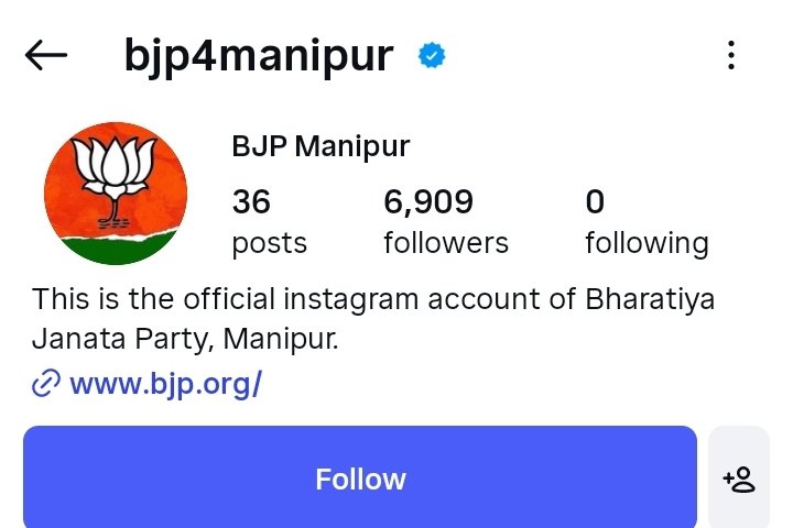 CommonBS786OM's tweet photo. मणिपुर पर बीजेपी कितनी बैक फुट पर है, इसकी सच्चाई यहाँ देख लीजियेगा.

2023 के अप्रैल से मणिपुर में हिंसा जारी है.

ये बीजेपी मणिपुर का इंस्टाग्राम हैंडल है.
36 पोस्ट की गयीं हैँ, 6900 लोग फॉलो करते हैँ 
और ये हैंडल एक भी आदमी को फ़ॉलो नहीं करता 

ना पीएम मोदी को, ना अमित शाह को, ना CM को 
मतलब बीजेपी का हैंडल बीजेपी वालों को ही फ़ॉलो तक नहीं करता 

18 अप्रैल 2024 को लास्ट पोस्ट इस हैंडल से की गयीं थी. वो भी पीएम के लोकसभा प्रचार में.

इसकी छानबीन करने पर पता लगा कि हैंडल चलाने वाला जातीय हिंसा में शायद मारा जा चुका है और पासवर्ड उसके पास था.

विश्व की सबसे बडी पार्टी और आईटी सेल 2 साल से मणिपुर में इस हैंडल तक को नहीं चला पाये.

और बात करते हैँ मणिपुर और देश चलाने की. 😊