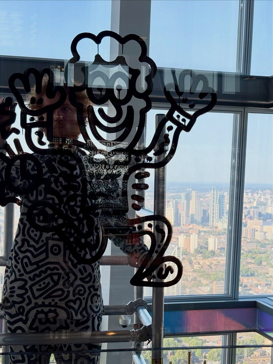 TheShardLondon's tweet photo. Mr Doodle has transformed Level 69 at @shardview with an installation of his distinctive hand-drawn artwork.

‘Doodles with a View’ is included with admission and runs until 14th October.

Book tickets here: https://t.co/gbOM7R5rPh

#TheShard #shardview https://t.co/wY8sOYDKE4
