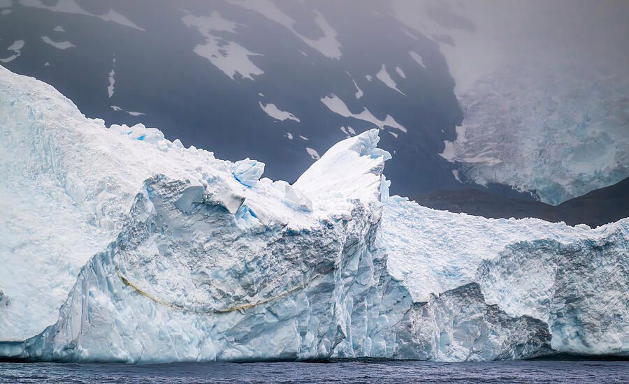joancarroll's tweet photo. Iceberg at South Georgia Island! https://t.co/W1xycJhFUs #iceberg #southgeorgia #goldharbor #ice #winter #mountains #glacier #winter #ocean #landscape #nature #buyart #wallart #artforsale #artstore #travel #travelphotography  #wallartforsale #giftideas @joancarroll https://t.co/y7PzXmLW6H