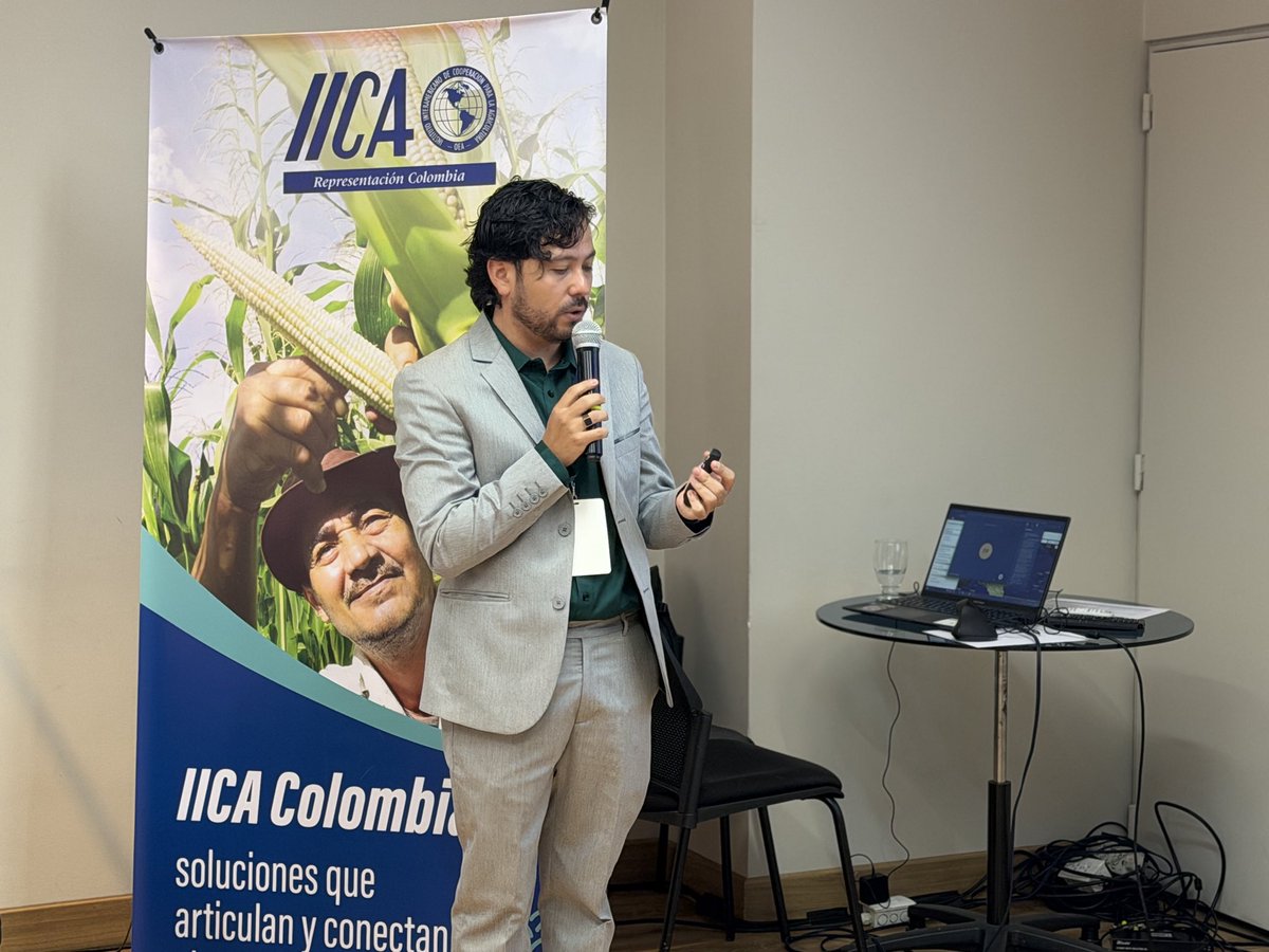 IICAColombia's tweet photo. 📸 #AEstaHora | Inicia el segundo Taller Nacional del Proceso para la elaboración del VIII Informe Nacional de Colombia ante la Convención de la @ONU_es de la lucha contra la Desertificación y la Sequía. https://t.co/gimVyj4lSC