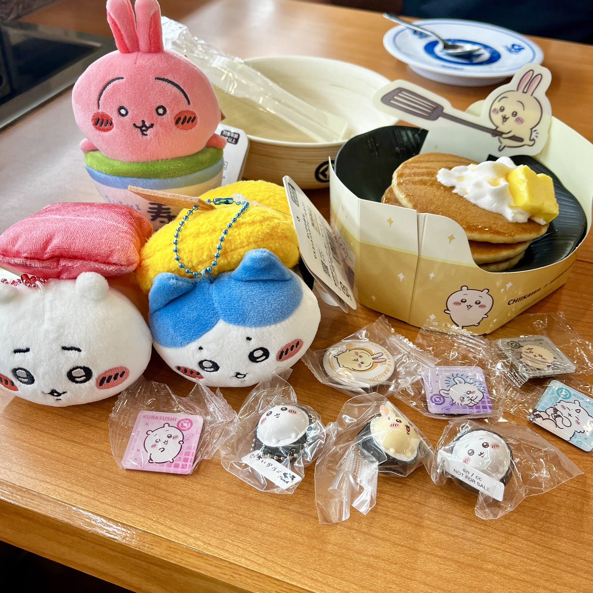 kurumi_bungu's tweet photo. ちいかわ✖️くら寿司行った日の日記🍣
びっくらポンでお目当てのフィギュア出たのうれしかった🥹🫶
#手帳デコ #手帳タイム #hibino https://t.co/UWFbppfYS6