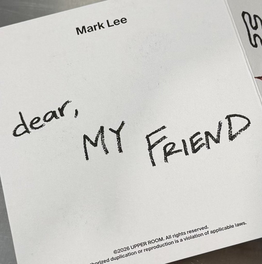 onyourmerrmii's tweet photo. การสื่อสารระหว่างม้าคกับม้าคพึน่ารักมากๆเลยเนอะ  😭 ส่งจดหมาย โทรหาม้าค แล้วก็รีพลายไอจี ได้เมลล์ตอบกลับมาให้สมัครติดตาม เป็นค่ายที่คอนเท้นน่ารักมากเลยอะ ชั้นว่าไอเดียม้าคแน่ๆ แบบเขาอยากติดต่อกับแฟนๆอะ give and take เป็นแบบไหน นางทำให้ดูแล้ว ก็เป็น friend กันนี่นา 🤲🏻🥺 แล้วม้าคพึจะไปมีแฟนได้ไงขนาดกับศลปยังเป็นเฟรนโซน 😭 รักเว้ยเพื่อน
