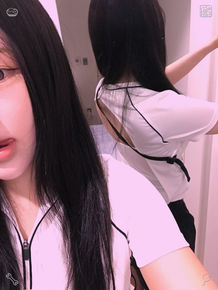 8askchan's tweet photo. 🎭 Keep company with uplifting individuals. Savor the fully matured wild fruits, handpicked from distant countryside groves—their gentle, naturally sweet taste offers a pure and honest joy, a world away from the noisy, crowded amusements of urban life. https://t.co/UR2robB0UC