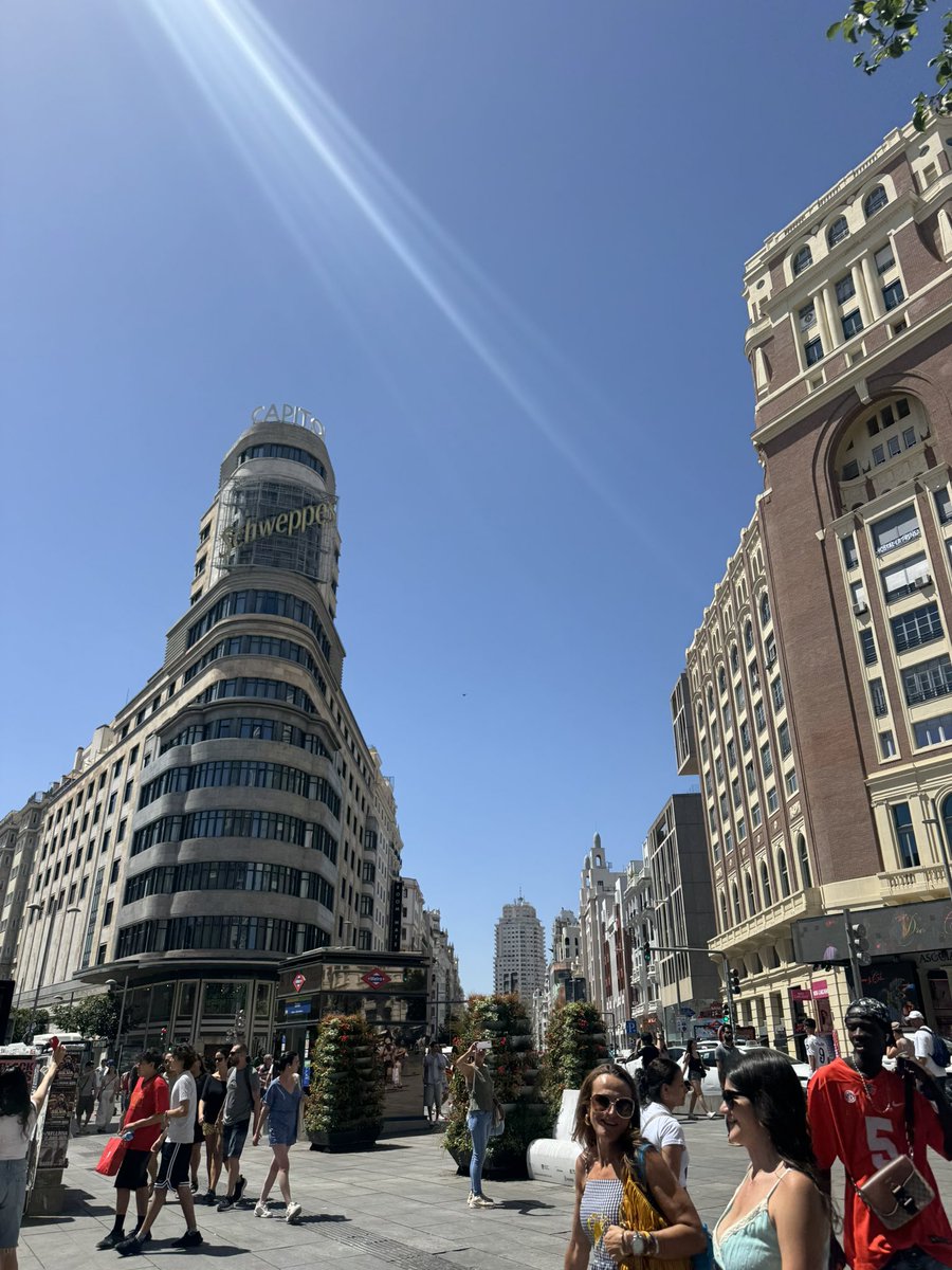 rockstrapxxx's tweet photo. Madrid 📍 https://t.co/iHWOgdwafg