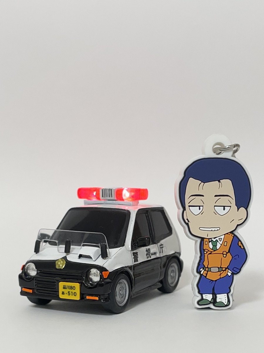 suzumebathi_999's tweet photo. ネコワークスさんのホンダトゥデイ改造、後藤隊長のミニパト完成しました。
#パトレイバー模型部 https://t.co/tAQiGoPydb
