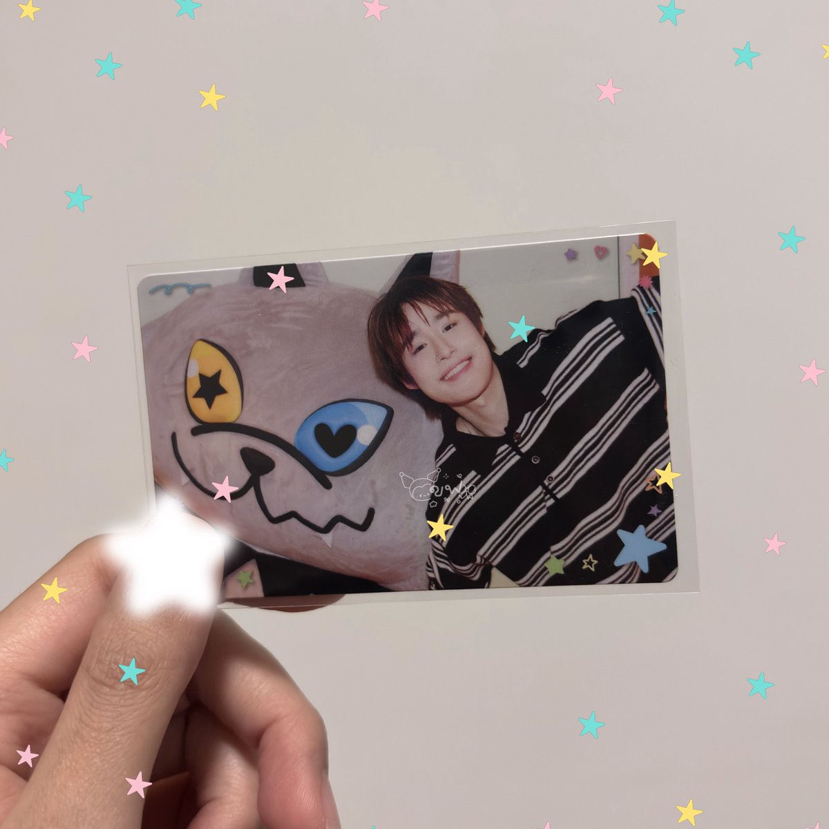 korforrr's tweet photo. ♡‧₊˚ แจกการ์ดนัท ไทเป  1 คน 🪄◝✩

เนื่องจากได้บัตรคอนโซนที่ต้องการทั้ง 2 วัน 

𑣲⋆ retweet &amp; lykyou only nakaa 
#LYKNReflexionConcert https://t.co/61ohpZ4I5t