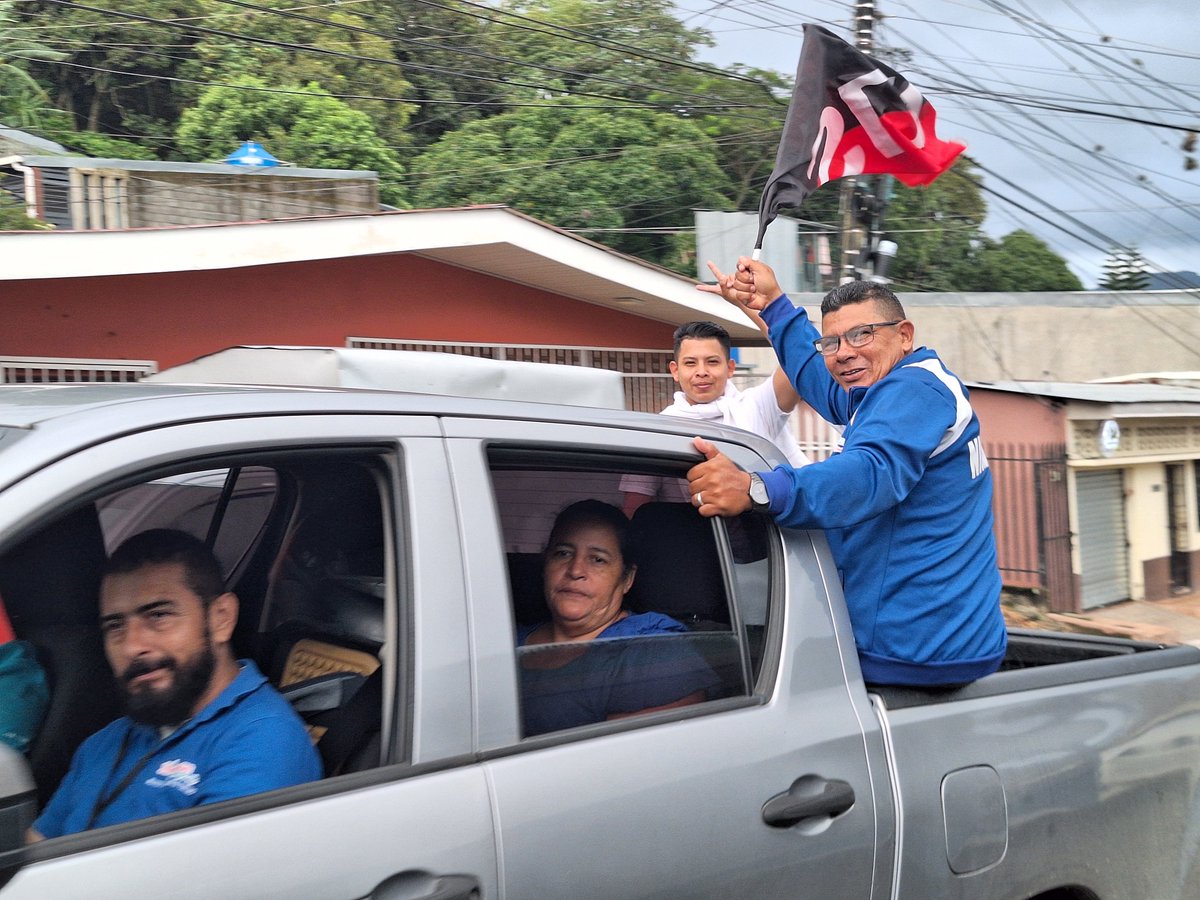 SecretariaCMB's tweet photo. Boaco dio la bienvenida a septiembre, Mes de la Patria, con una Diana Motorizada y Vehicular. Durante el mes se realizarán desfiles todos los sábados, conmemorando la Independencia de Centroamérica y la Batalla de San Jacinto.

#MesDeLaPatria #Boaco #Nicaragua #FiestasPatrias https://t.co/pM8Wy7Pe0Y