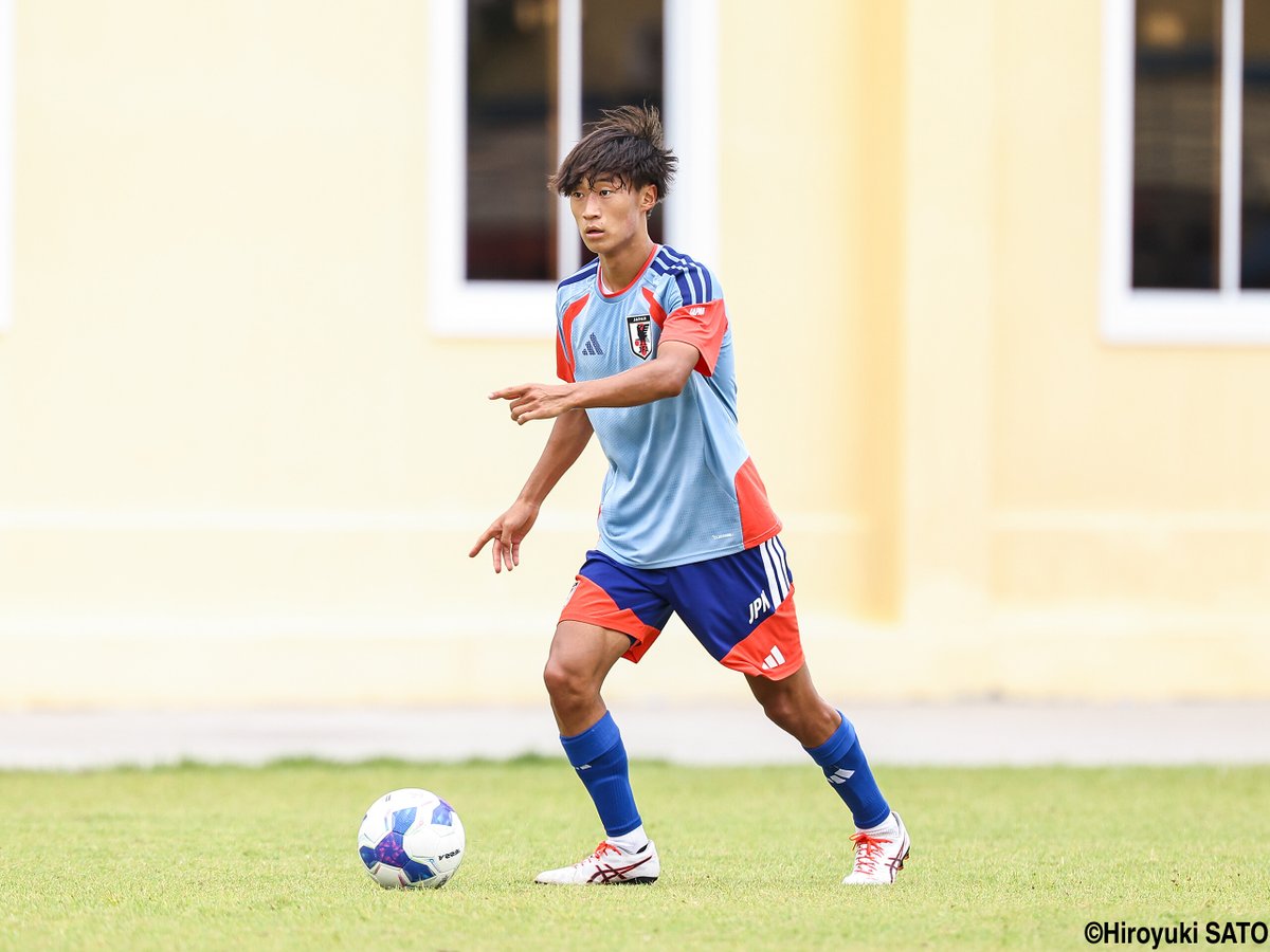 gekisaka's tweet photo. 【写真特集】次戦の活躍目指すU-19日本代表…関德晴(川崎F)、木寺優直(大宮)(4枚)

https://t.co/InmDA7QlL5

#サッカー日本代表 #daihyo #AFCU20 #ゲキサカ https://t.co/4l6NqUIYl1