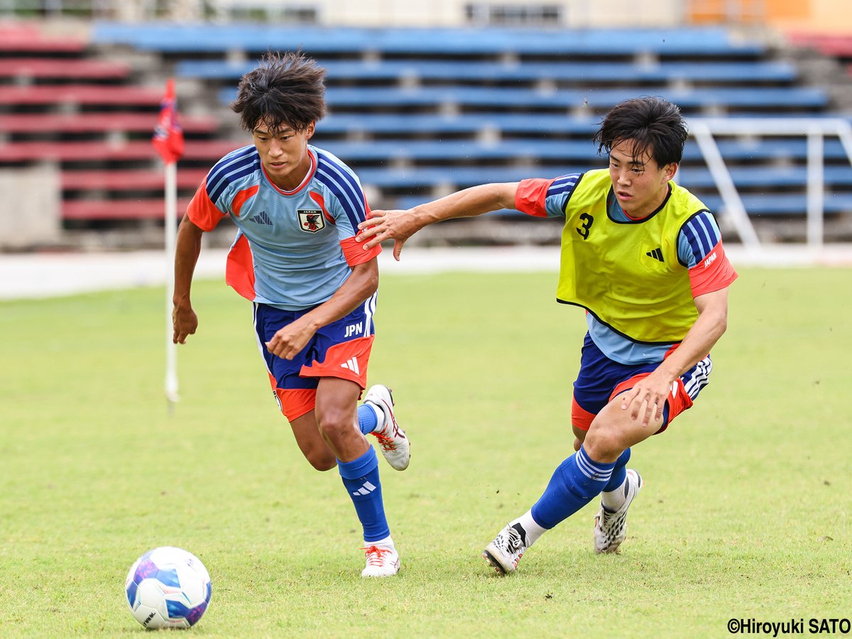 gekisaka's tweet photo. 【写真特集】次戦の活躍目指すU-19日本代表…関德晴(川崎F)、木寺優直(大宮)(4枚)

https://t.co/InmDA7QlL5

#サッカー日本代表 #daihyo #AFCU20 #ゲキサカ https://t.co/4l6NqUIYl1