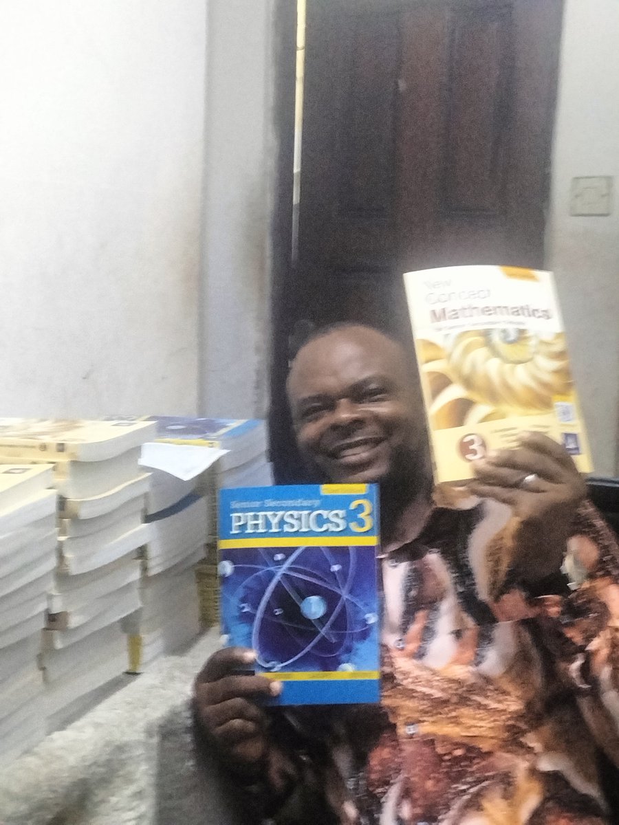 ajustteacher's tweet photo. Dear 
@a1lon9 This poor teacher of 17 years launched a token on @Pumpfun with 0.5sol. He is using creator fees to buy text books, stationery, shoes, backpacks and pay tuition fees for indigent students. 
Isn't that something you're proud of?
Thank you for building @Pumpfun https://t.co/DI8xwuLSUc