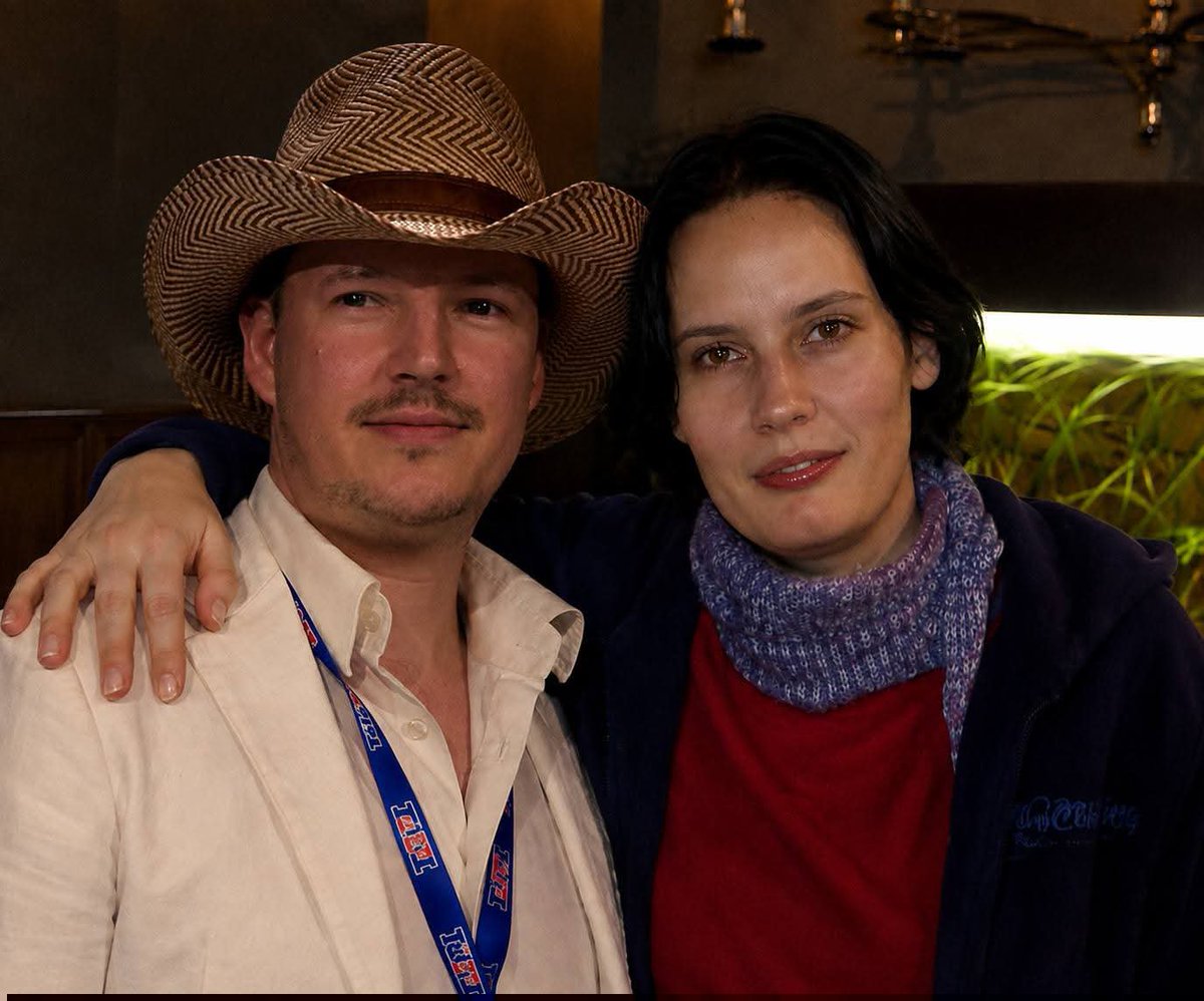 KHylova's tweet photo. With my idol, someone I deeply admire and respect, according to AI. https://t.co/Em9XMBN7wy