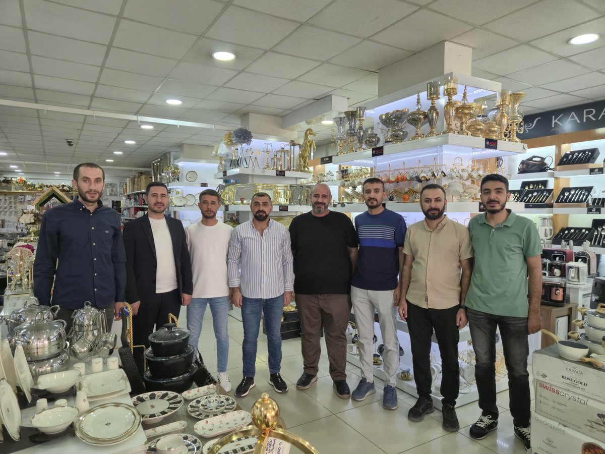 halilyldrm2147's tweet photo. Yeni Bismil Esnaf Kefalet Başkanı, kıymetli ağabeyim  İbrahim YILDIRIM,

Diyarbakır merkez esnaf kefalet Başkanlığı yönetim kurulu üyesi
İsmail Can YILMAZ, 

TÜGVA BİSMİL Çalışan Gençlik Koordinatörümüz Arafat FİDAN

Ve teşkilat üyelerimizle birlikte ilçe esnafımızı ziyaret ederek hasbihâl ettik.

📍 Kıymetli amcamız,
YILDIRIM ZÜCCACİYE

📍 Kıymetli dostumuz,
ÇELİK HALICILIK

📍 Kıymetli Dostumuz,
HASAN KARAER,

Bizleri samimiyetle karşılayan kıymetli esnafımıza misafirperverlikleri ve hoş sohbetleri için teşekkür ediyorum.