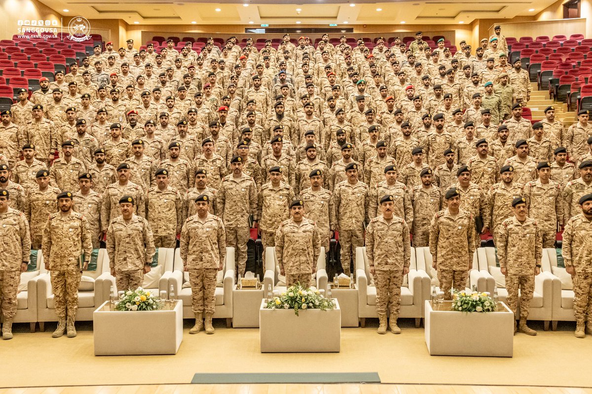 sanggovsa's tweet photo. معالي رئيس الجهاز العسكري بـ #وزارة_الحرس_الوطني الفريق الركن صالح الحربي، يفتتح العام الأكاديمي لبرامج الماجستير بكلية الملك عبدالله بن عبدالعزيز للقيادة والأركان للعام الأكاديمي 1448هـ. https://t.co/bogmFfaGNI