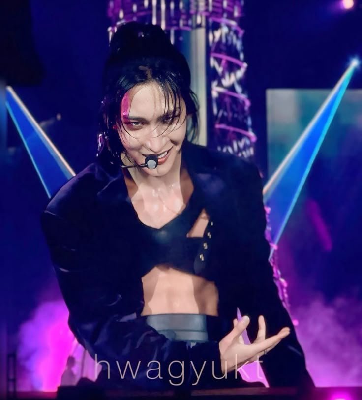 mctzmwah's tweet photo. celebrating bisexual demon seonghwa this month https://t.co/GGhRXZXYmZ