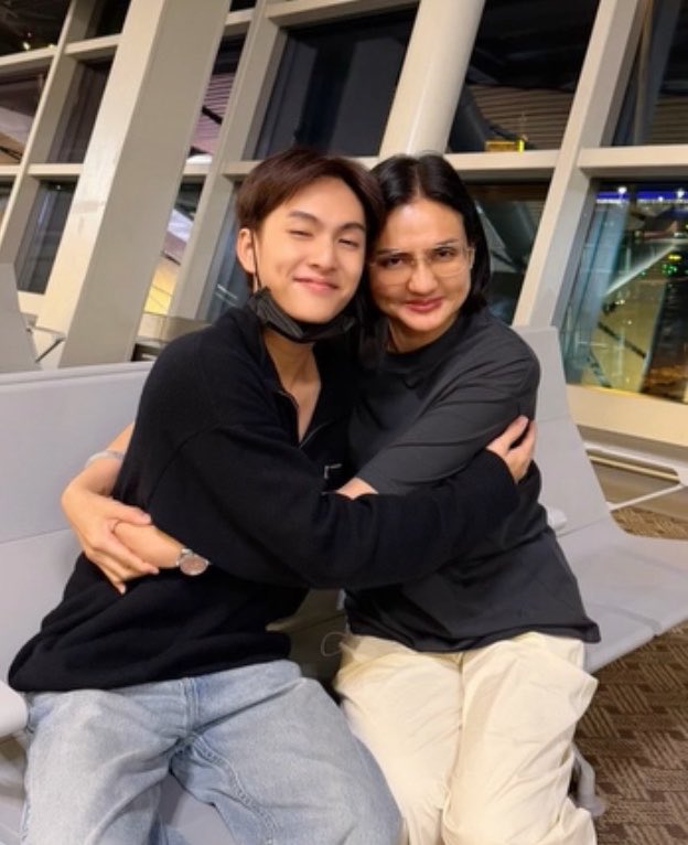 noppo_mm's tweet photo. ฮึกๆๆๆๆฮือๆๆๆๆๆ น่ารักที่สุดเลย🥺 

#ข้าวผัดหมี่เย็น https://t.co/OVFjkQz45z