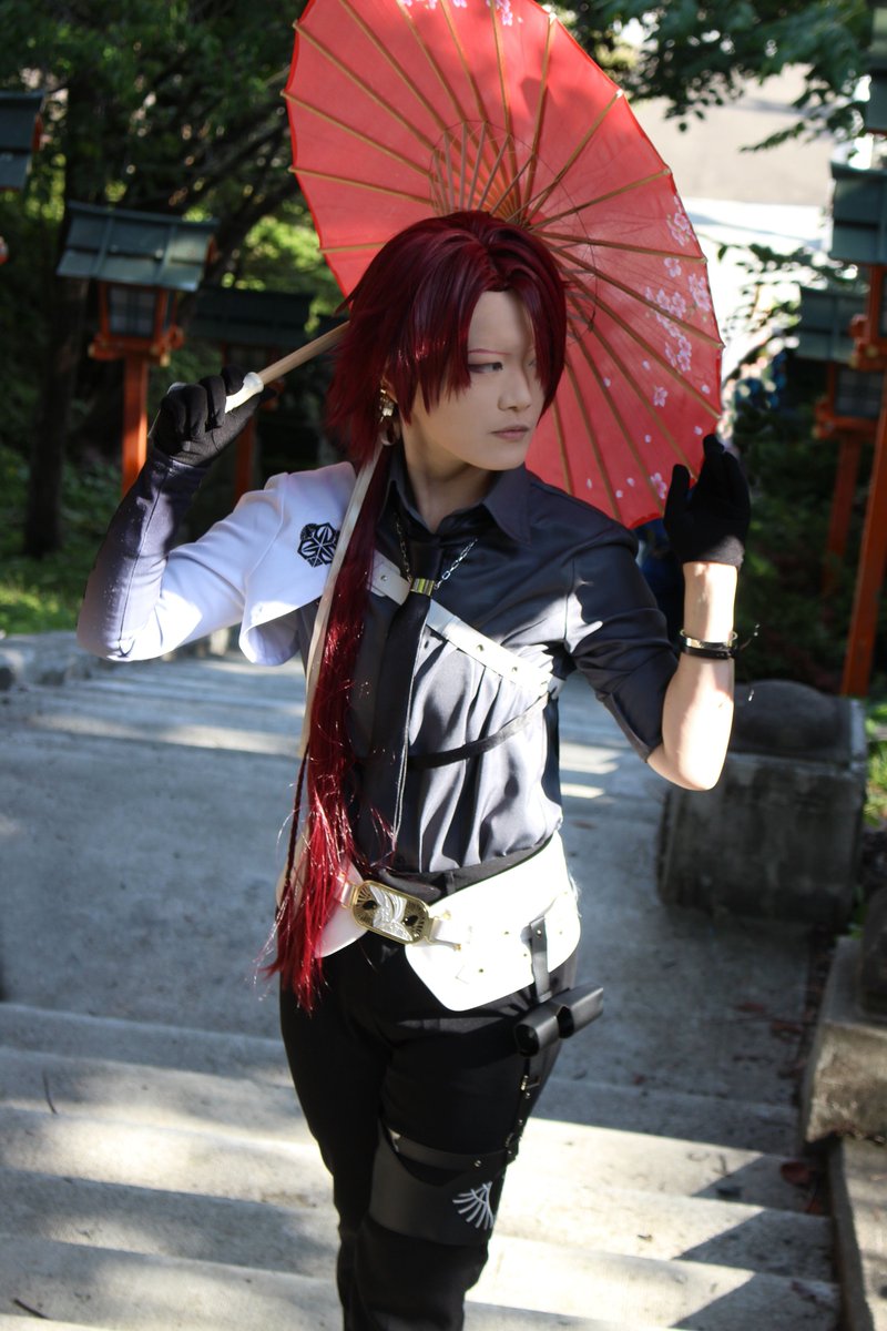 survivor_m_2's tweet photo. 【cosplay】
刀⚔乱舞／後家

　　　" 参 "

――――――――――――
photo:やじやじ

#バリコス https://t.co/dZMLbW5X0n
