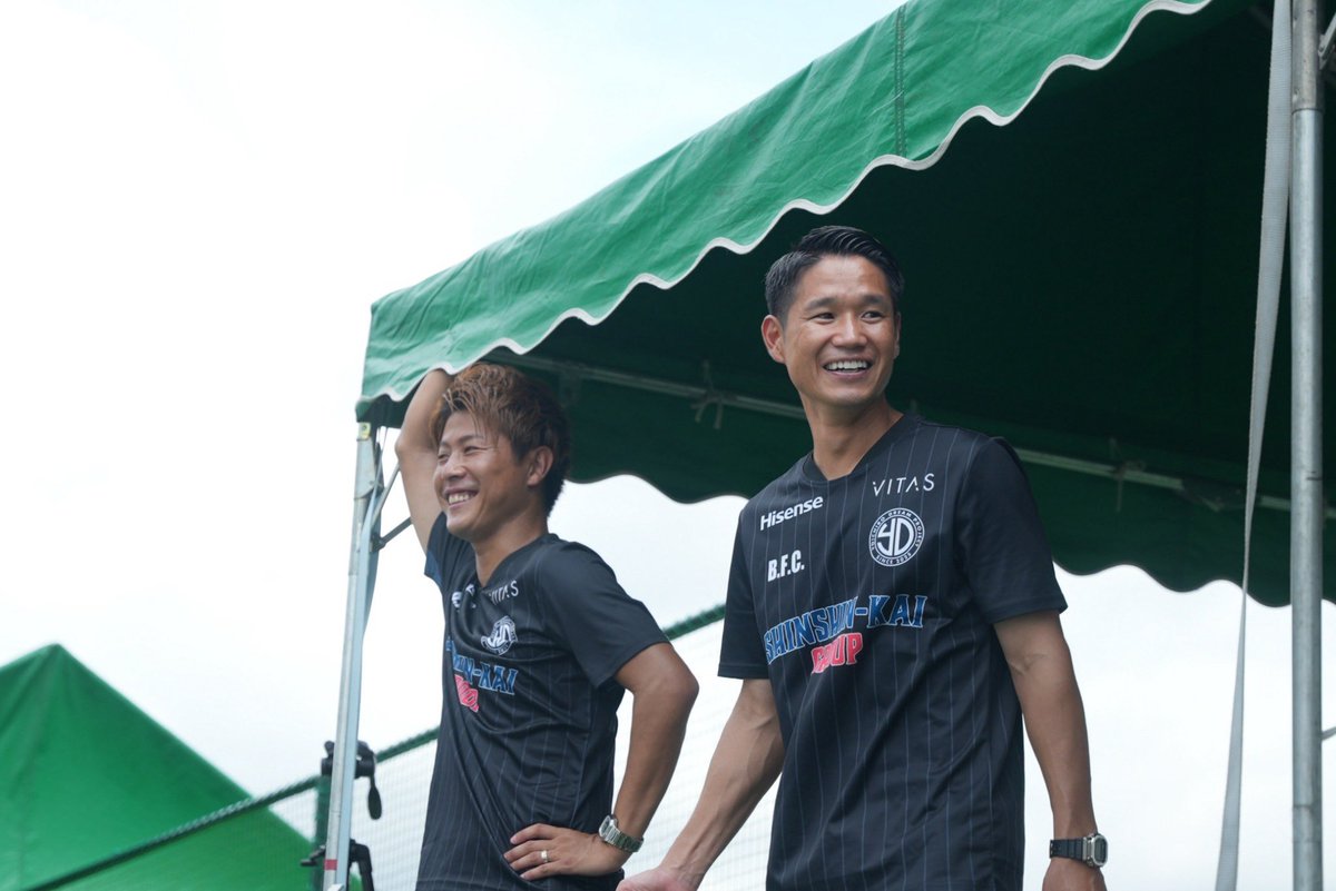 yoichiro0103's tweet photo. プロになって監督になった俺を助けてください。そんな素敵な言葉を子供達に伝えてくれた山田直輝。今年引退して既に次のステージに向かってる姿は流石でした。素敵な未来が待ってると信じてYDPは進み続けます⚽️子供達を支える家族の皆様、
一緒に子供達の未来を応援しましょう😊 https://t.co/dgCh69xkLZ