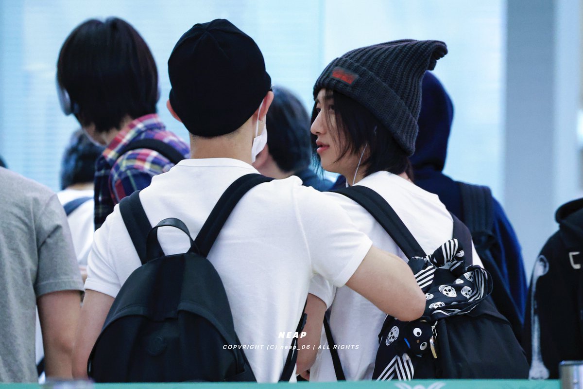neap_06's tweet photo. 260901 인천 출국

#률 #RYUL #우진 #WOOJIN
#롱샷 #LNGSHOT https://t.co/AAaYPs569h