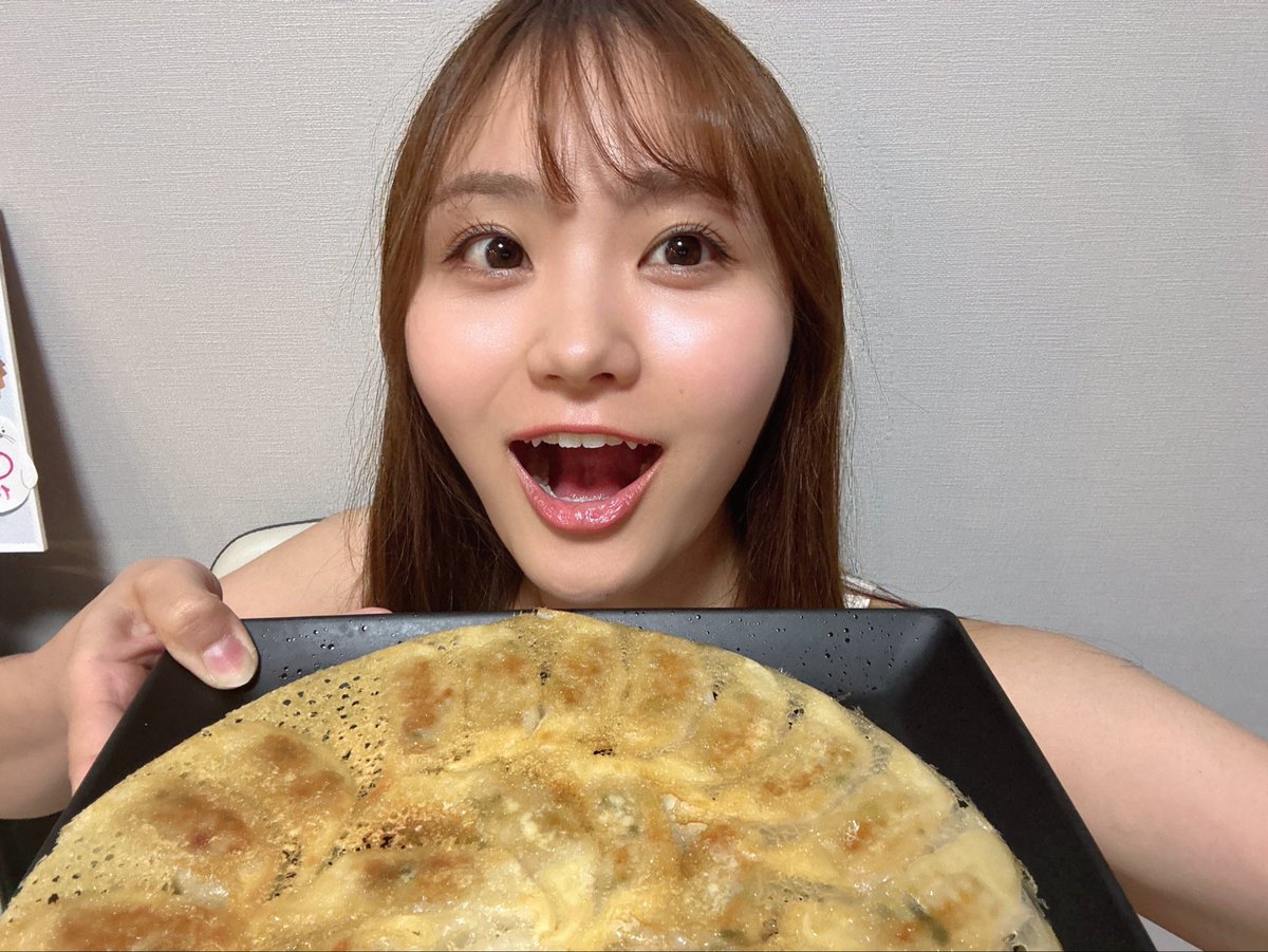 nenechan____a's tweet photo. こんばんも来てくれてありがとう！！🥟
お空の上に帰りますわね👼🏻☁️

明日は
☀️11:30〜13:00、
🌃21:30〜22:30   です！💁🏻‍♀️
まってるねー！！！🐥🌟

（SNS審査投稿のいいね、リポストお願いします！🙇🏻‍♀️） https://t.co/Tdh6dSr9K1