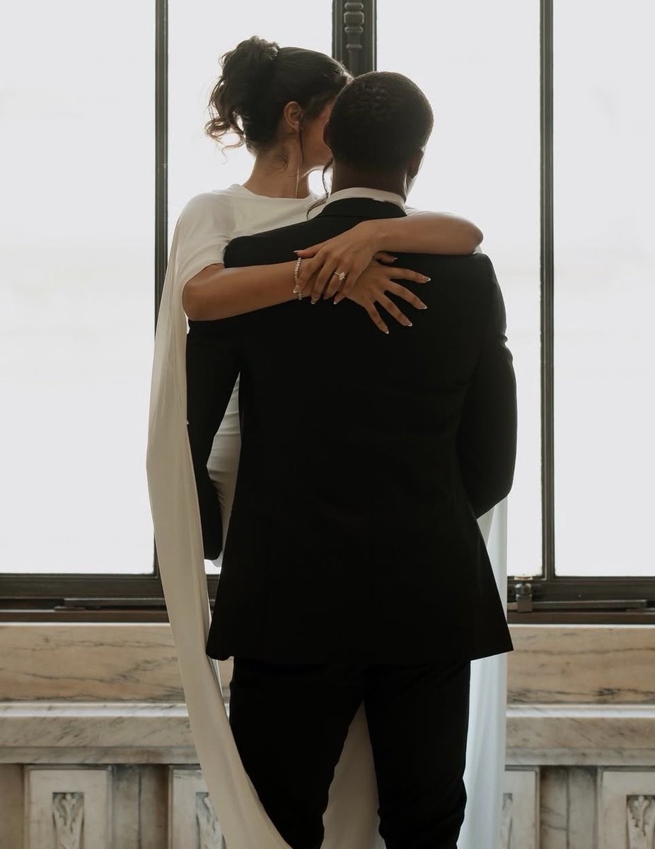IamJoe_lOmiat's tweet photo. Ousmane Dembele and his wife, Rima rekindling their vows at the Marble Palace in Paris recently 😍❤️ https://t.co/kmJIJdbMdy